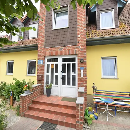Modernes Appartement, 200 Meter Bis Zum * Timmendorfer Strand